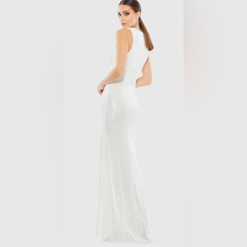 💃🏽IEENA for MAC DUGGAL V-Neck Sequin Wrap Waist Gown. Color: White. Size: 10 - Picture 7 of 11